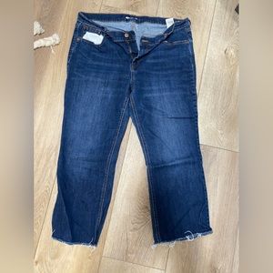 Old Navy flare ankle Jean. Size 16